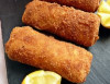 Clatite aperitiv cu cascaval si pesmet