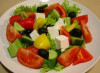 Salata de rosii si castraveti munteneasca