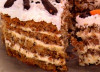 Tort cu blat de morcovi si crema de mascarpone