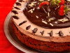Tort cu glazura de ciocolata