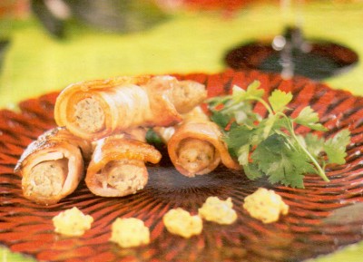 carnaciori de porc in bacon