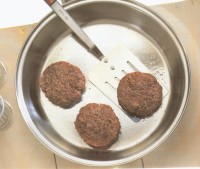 4 combinatii pe baza de carne tocata