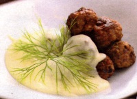 Chiftele suedeze cu sos alb (Bechamel)