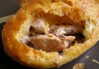Piept de pui in aluat de foietaj