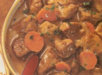 Gulas cu carne de curcan