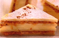 Prajitura in foi cu mere si crema de vanilie