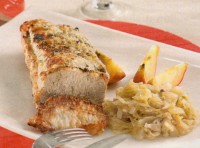 Friptura de porc pe varza cu mere coapte