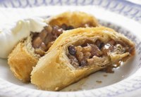 Strudel cu nuca