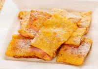 Strudel svabesc cu crema de branza dulce