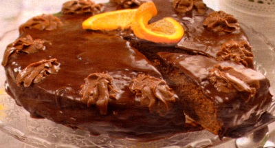 tort delicios cu crema de ciocolata