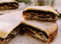 Tort cu nuci, mac si smochine