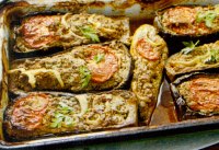 Vinete umplute cu carne tocata
